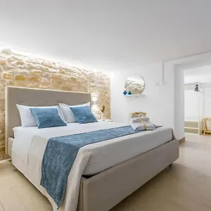 Centro Storico - Casa Di Pisa Cortile Termine , Sciacca Italia